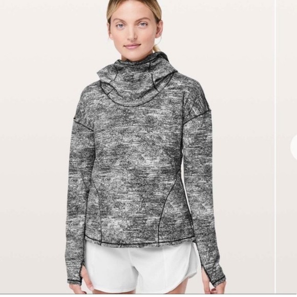 Lululemon Tops - Lululemon Forever‎ Endeavour Long Sleeve Rush Jacquard Black White 4